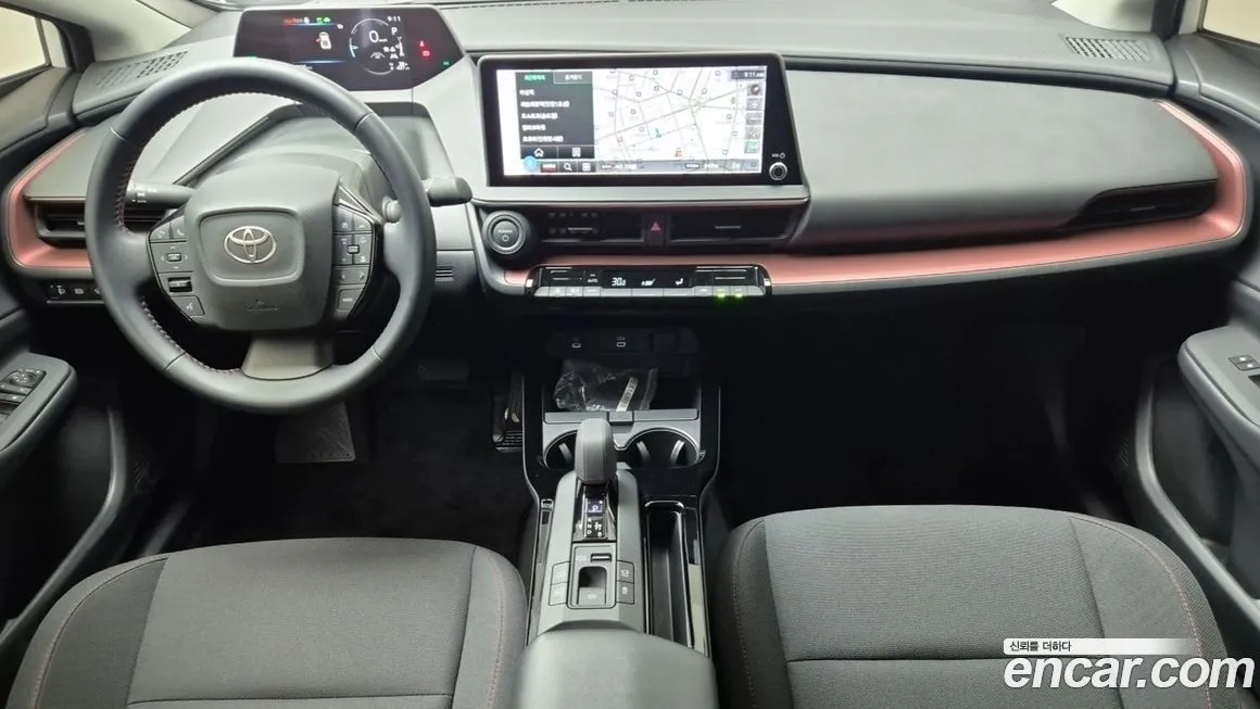 Toyota Prius — фото 9