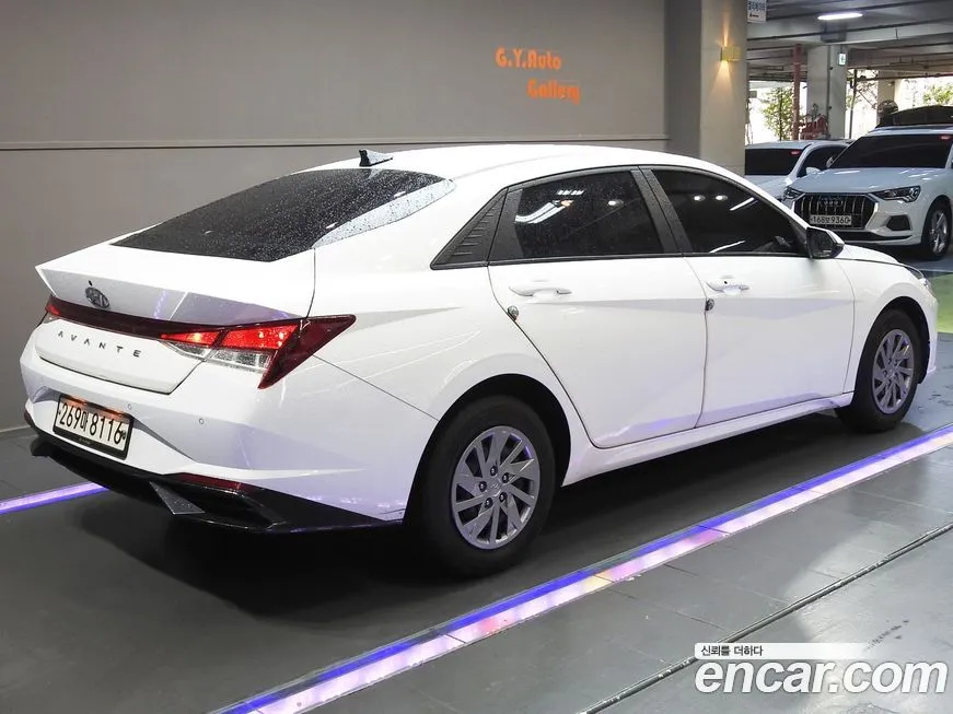 Hyundai AVANTE — фото 3