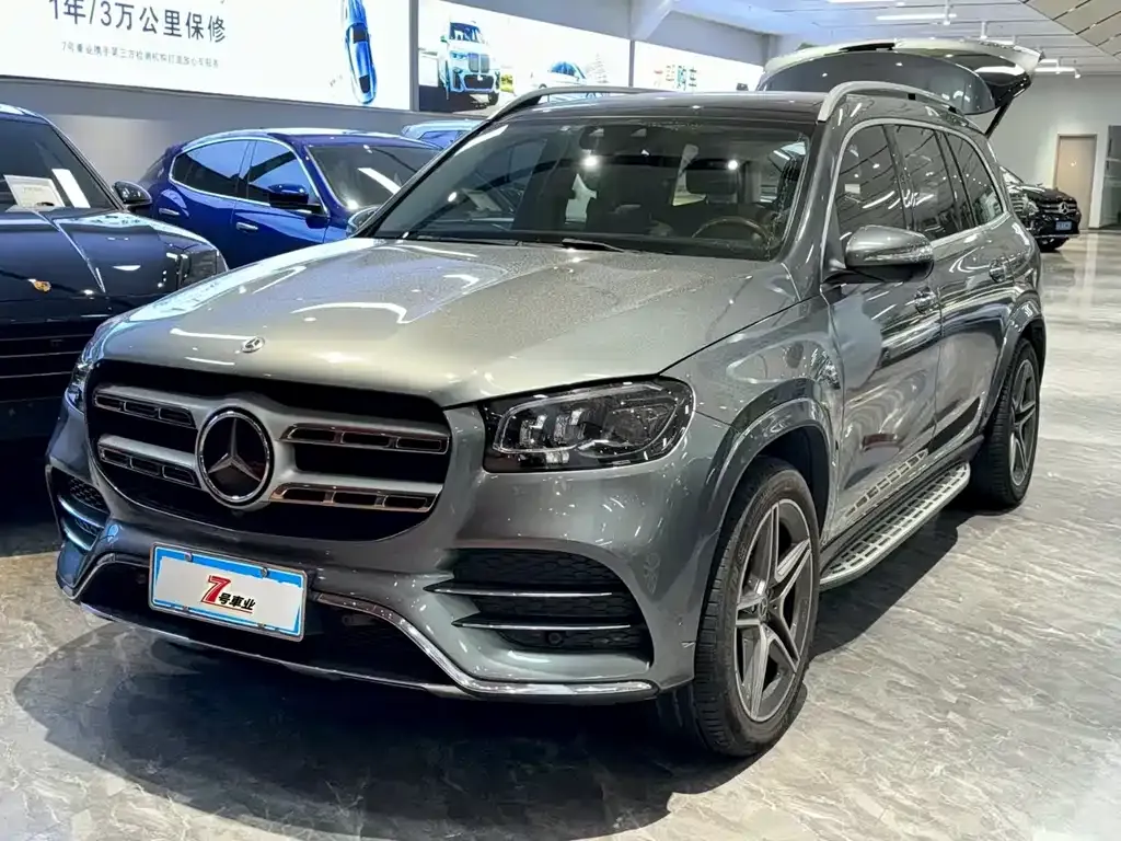 Mercedes-Benz GLS — фото 1