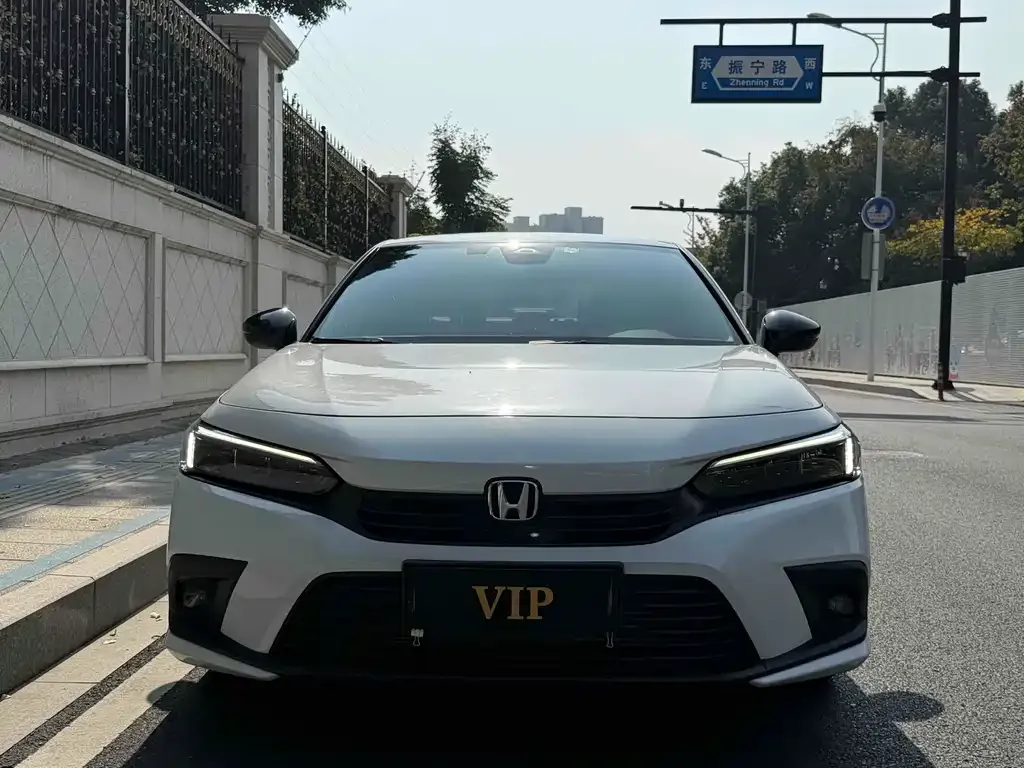 Honda Civic — фото 2