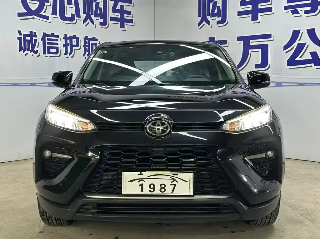 Toyota Wildlander — фото 2