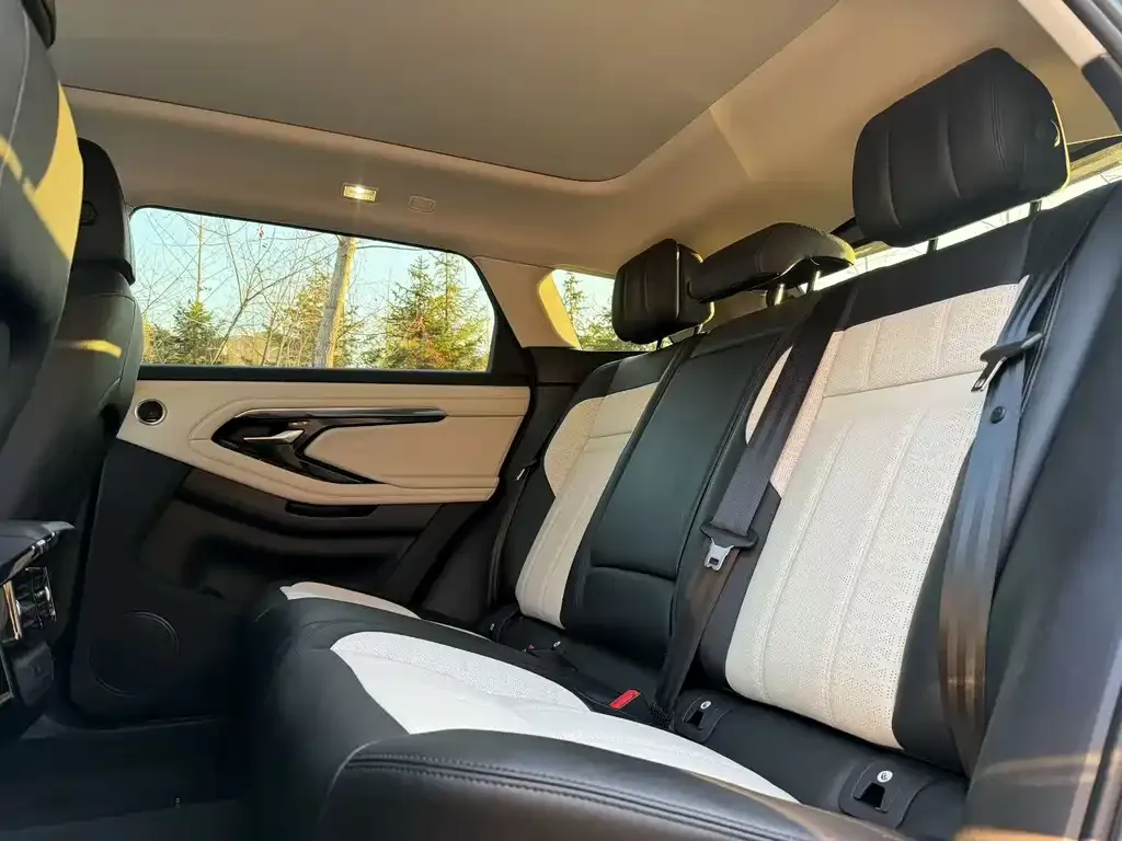 Land Rover Evoque — фото 6