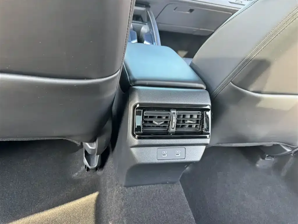 Honda Accord — фото 8