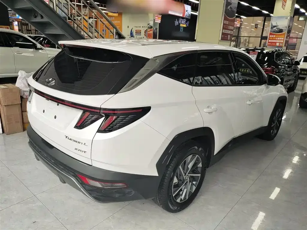 Hyundai Tucson — фото 7