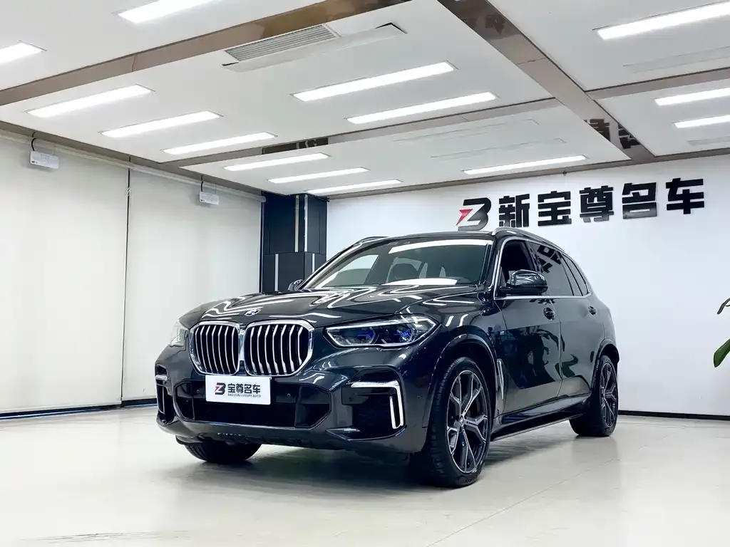 BMW X5 — фото 1