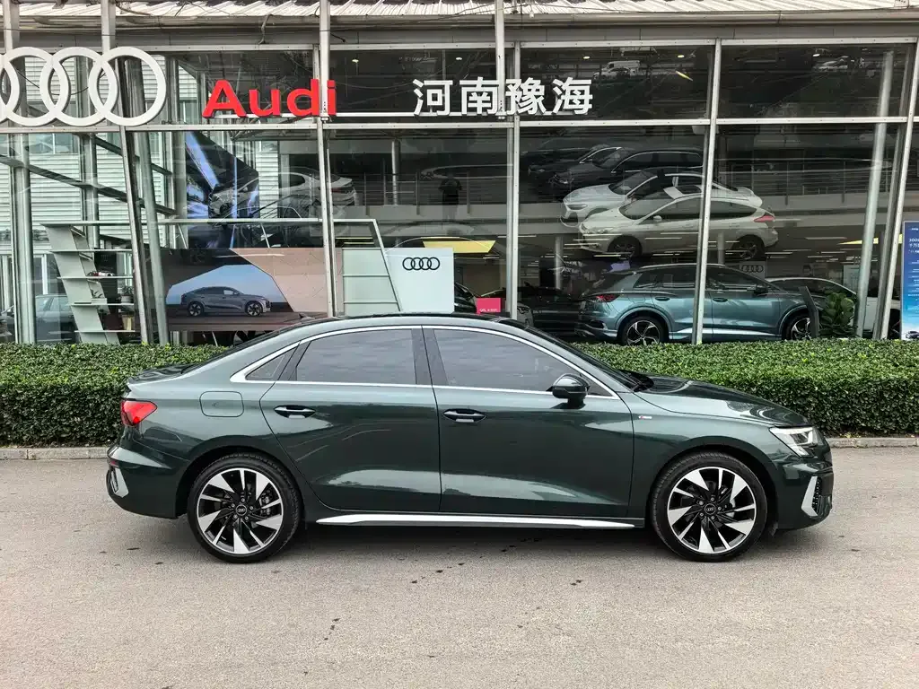 Audi A3 — фото 9
