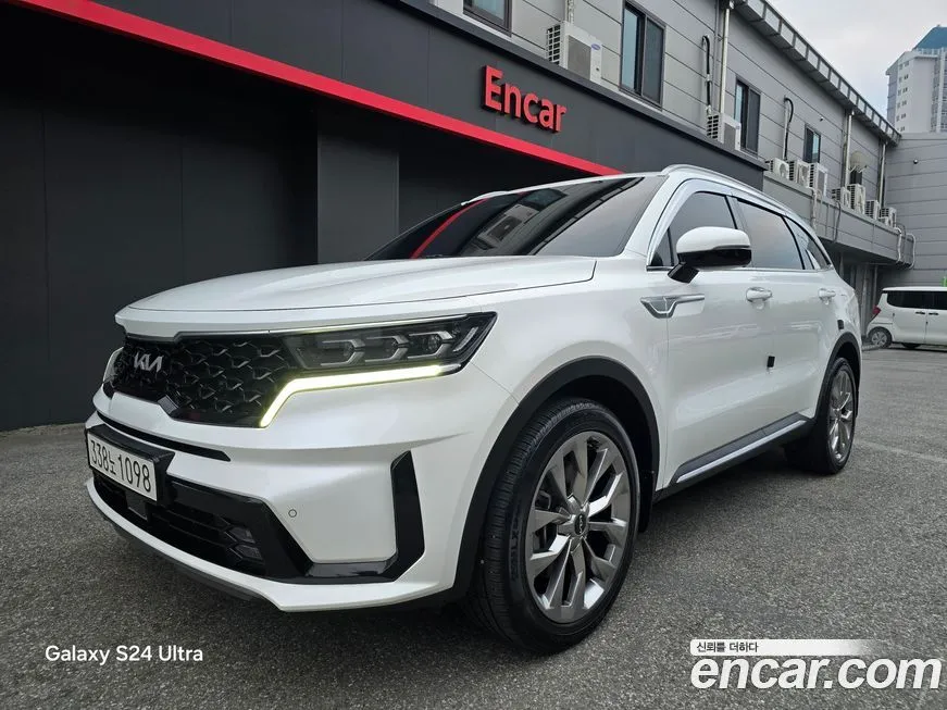 Kia Sorento — фото 1