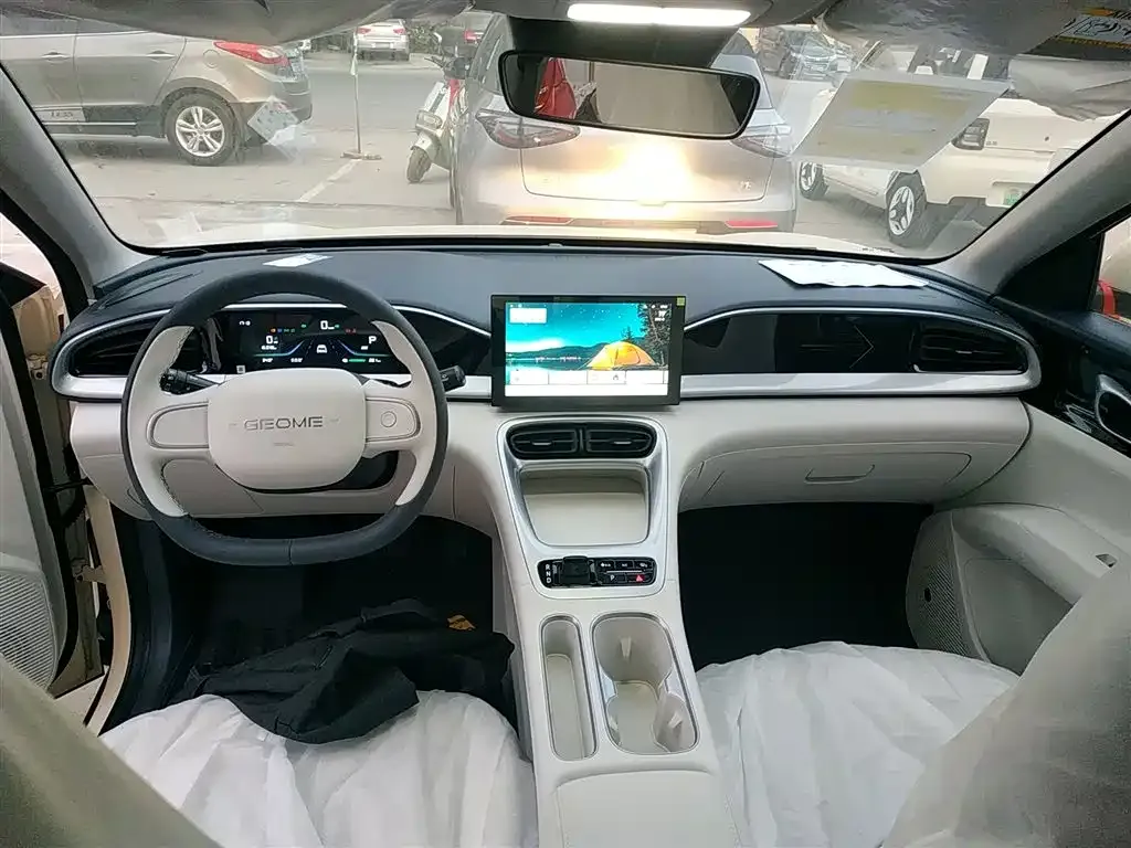 Geely Starburst — фото 10