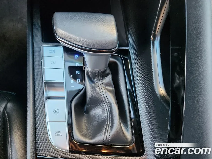 Hyundai AVANTE — фото 10
