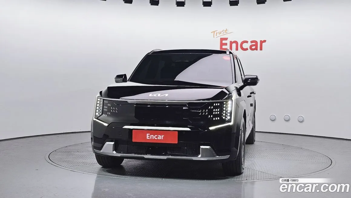 Kia EV9 — фото 3