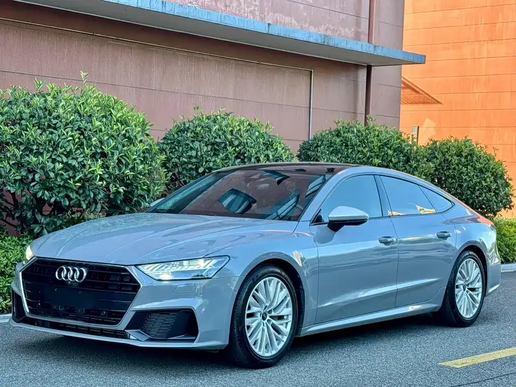Audi A7 — фото 2
