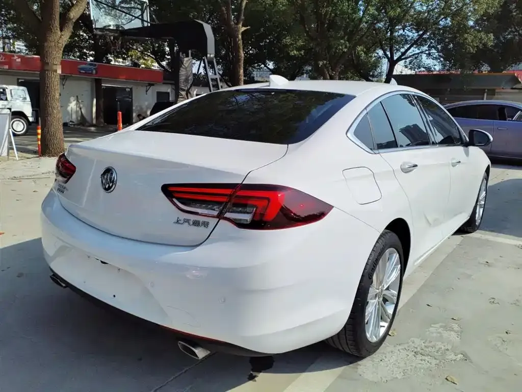 Buick Regal — фото 7