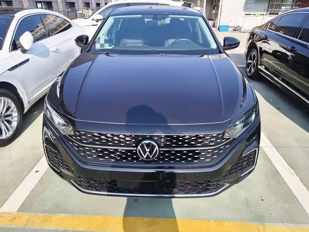 Volkswagen Passat — фото 3