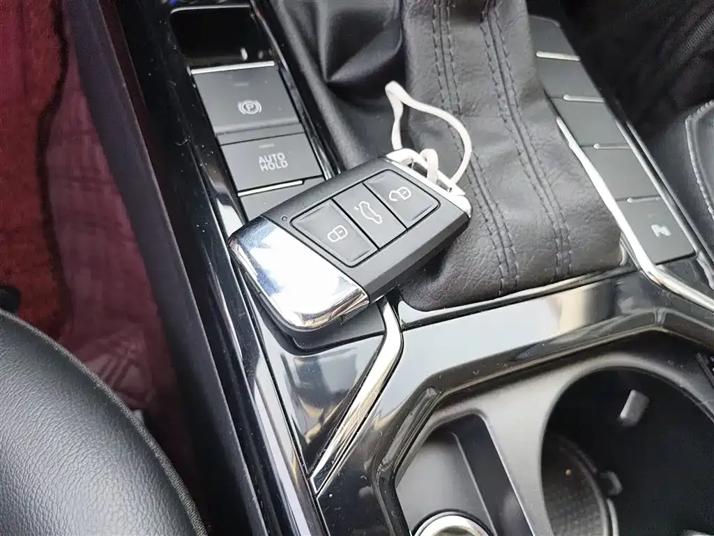 Volkswagen Passat — фото 9