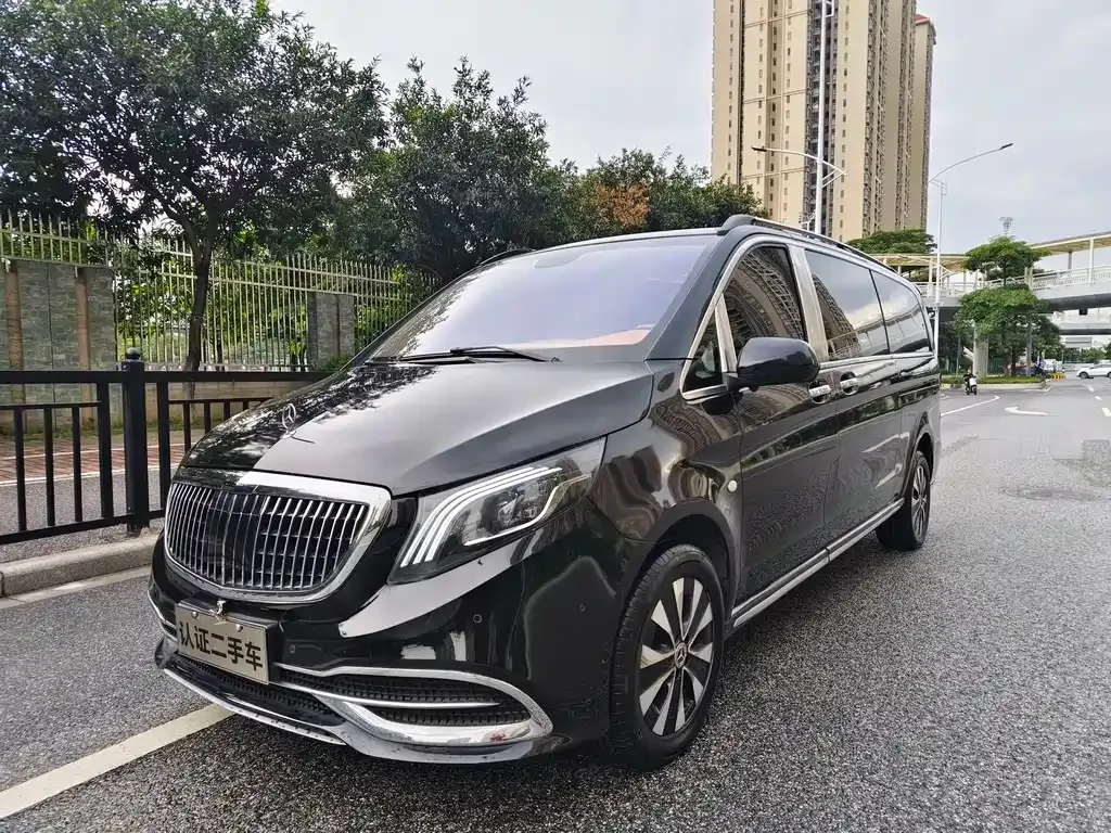 Mercedes-Benz Vito — фото 1