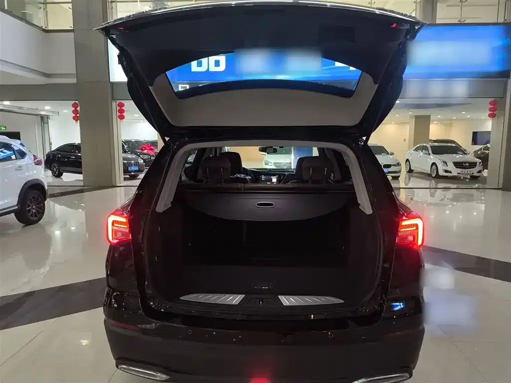 Buick Envision Plus — фото 10
