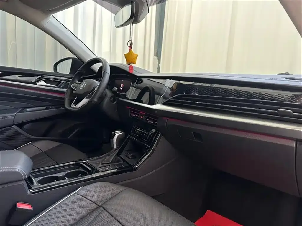 Volkswagen Passat — фото 9