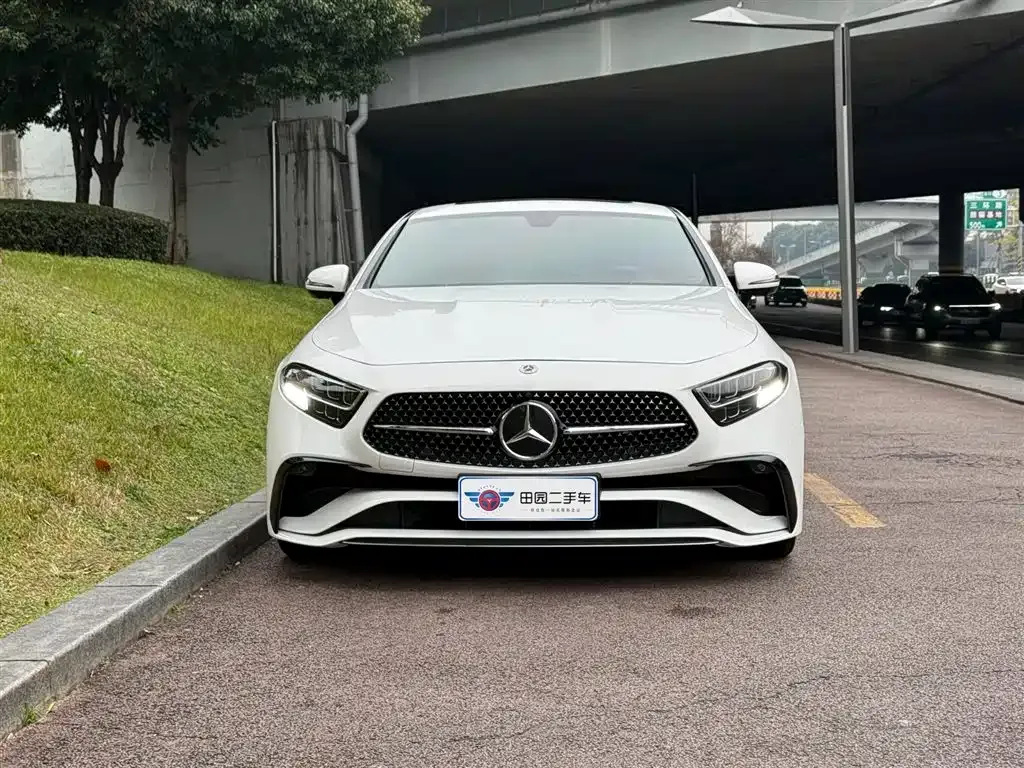 Mercedes-Benz CLS — фото 2