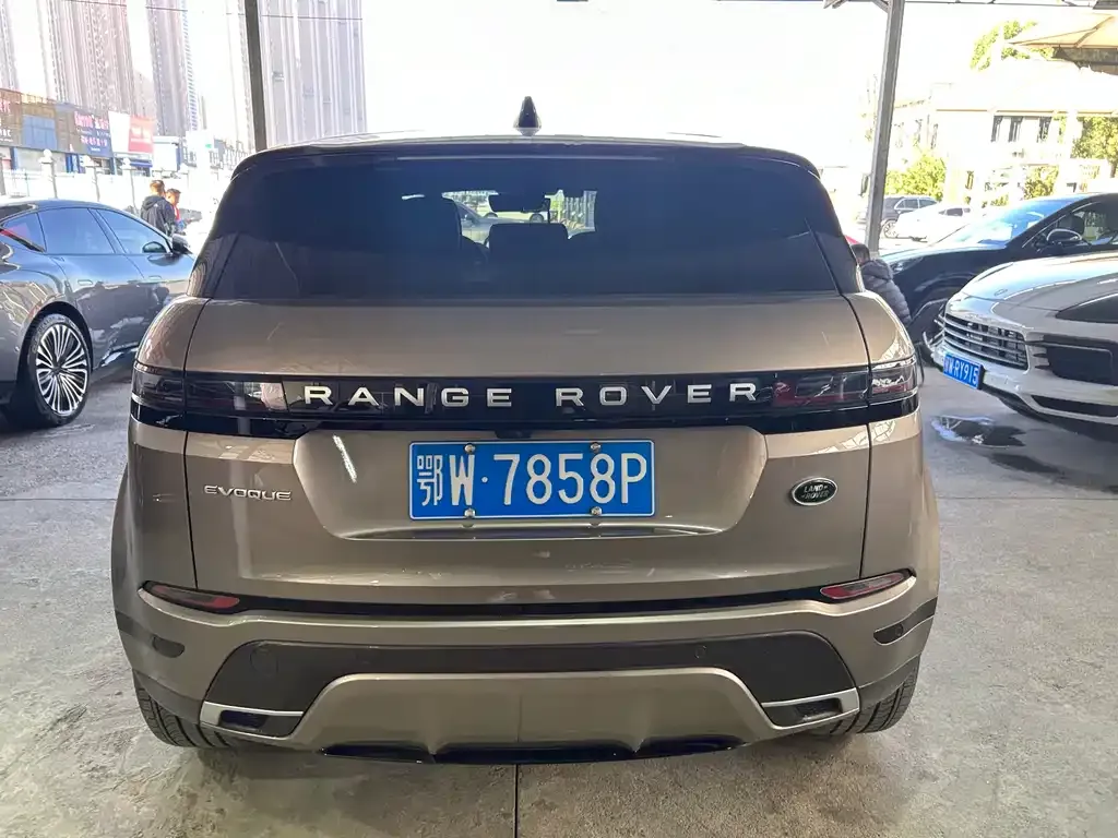 Land Rover Evoque — фото 5