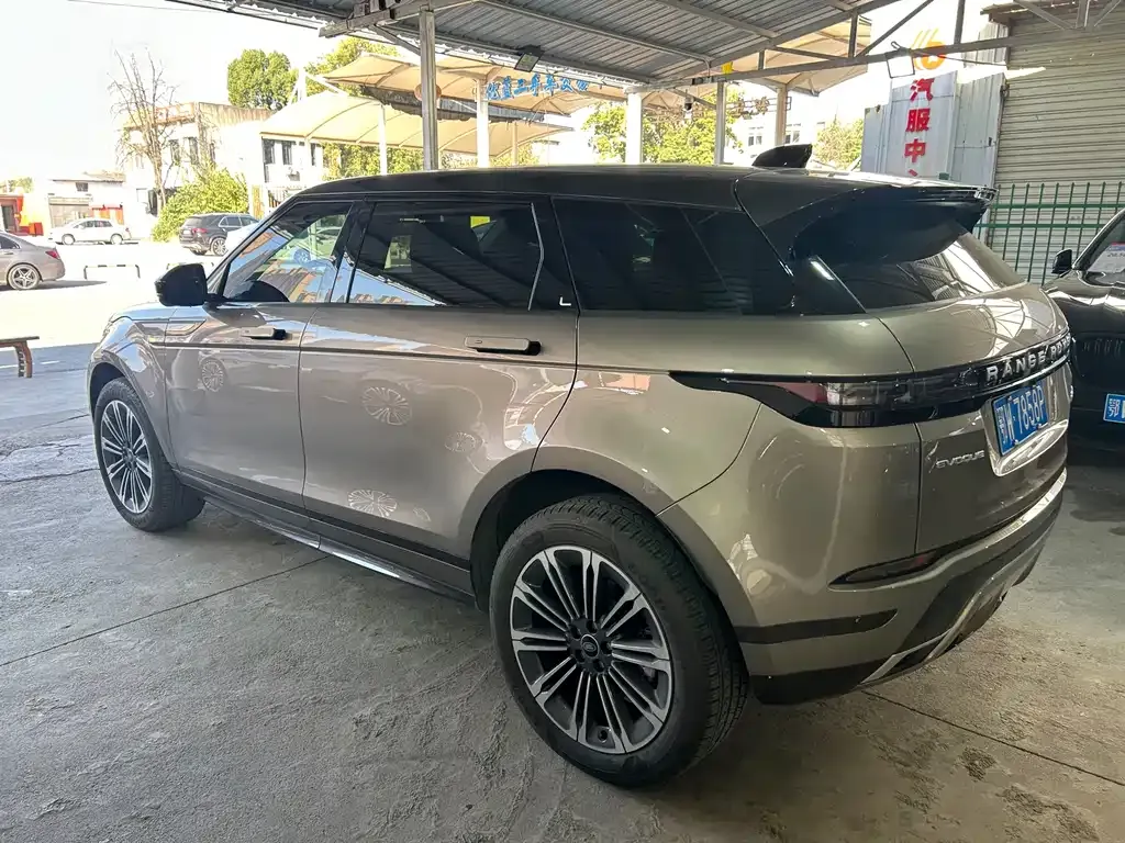 Land Rover Evoque — фото 6