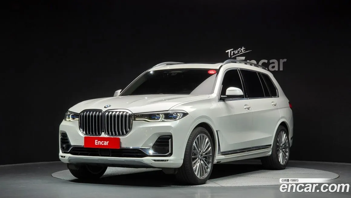 BMW X7 — фото 1