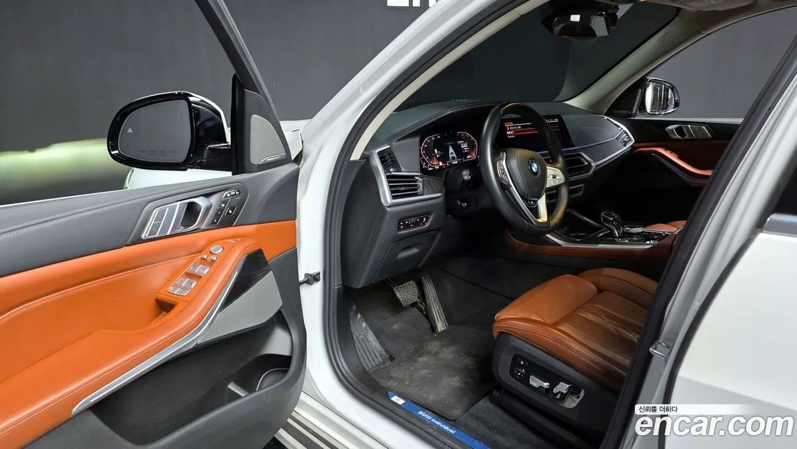 BMW X7 — фото 10