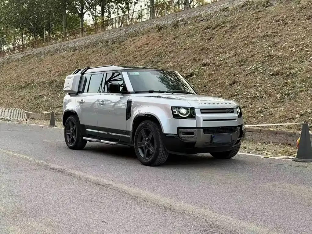 Land Rover Defender — фото 3