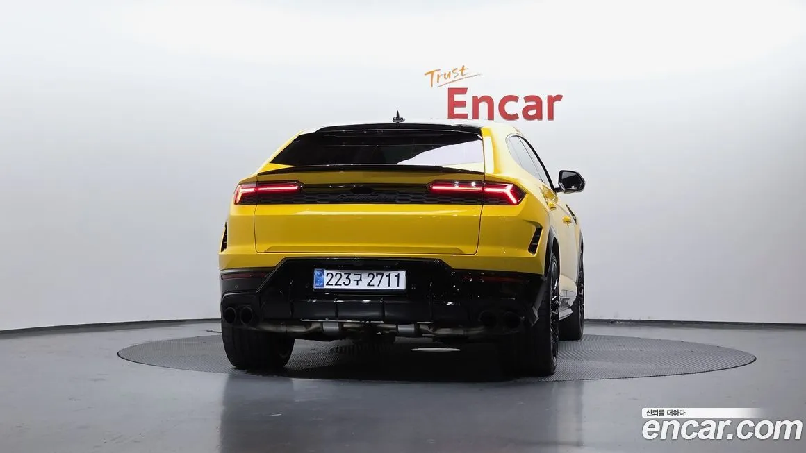 Lamborghini Urus — фото 4