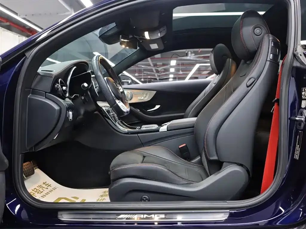 Mercedes-Benz C-Class AMG — фото 7