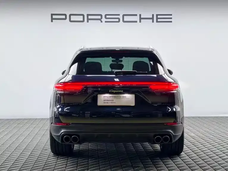 Porsche Cayenne Hybrid — фото 5