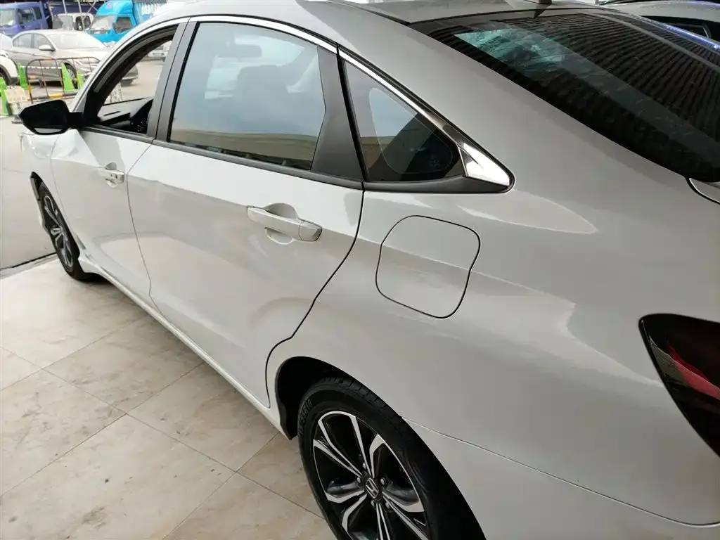 Honda Envix — фото 5