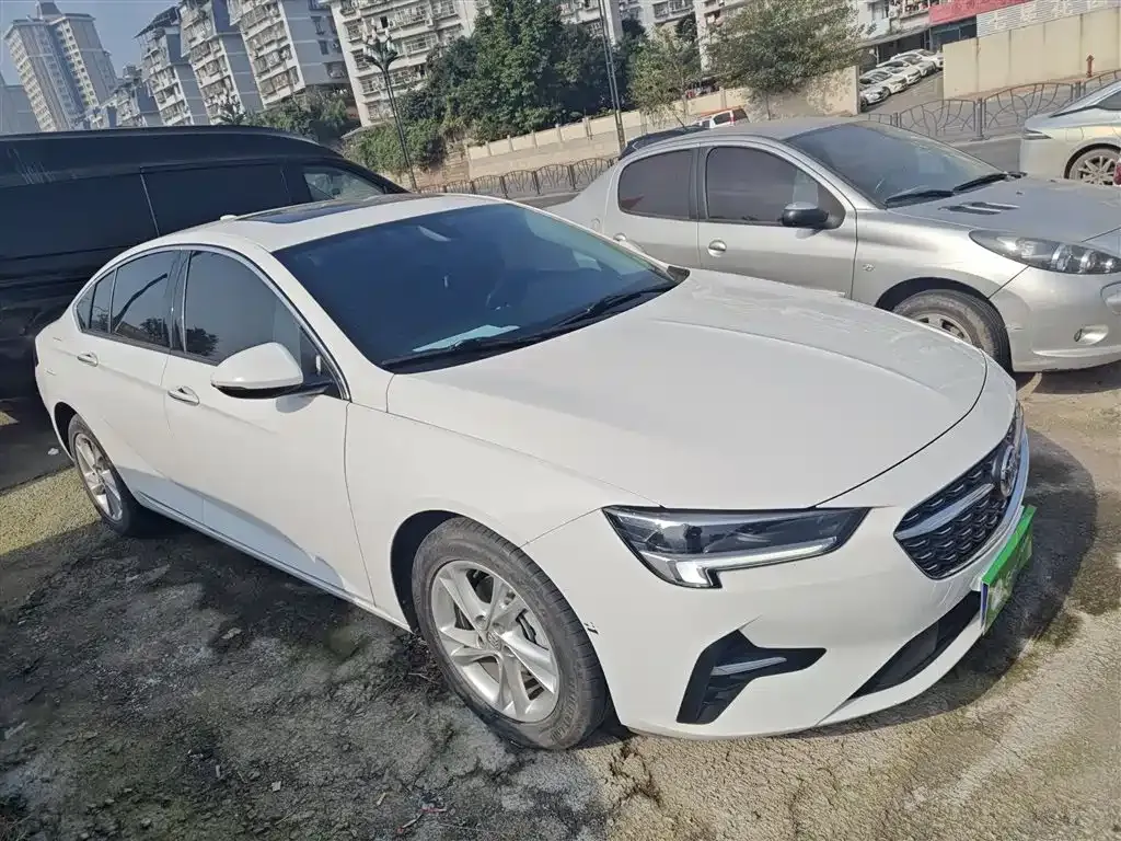 Buick Regal — фото 4