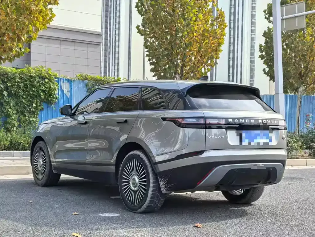 Land Rover Velar — фото 7