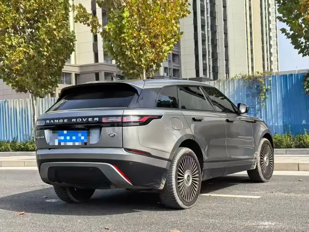 Land Rover Velar — фото 9