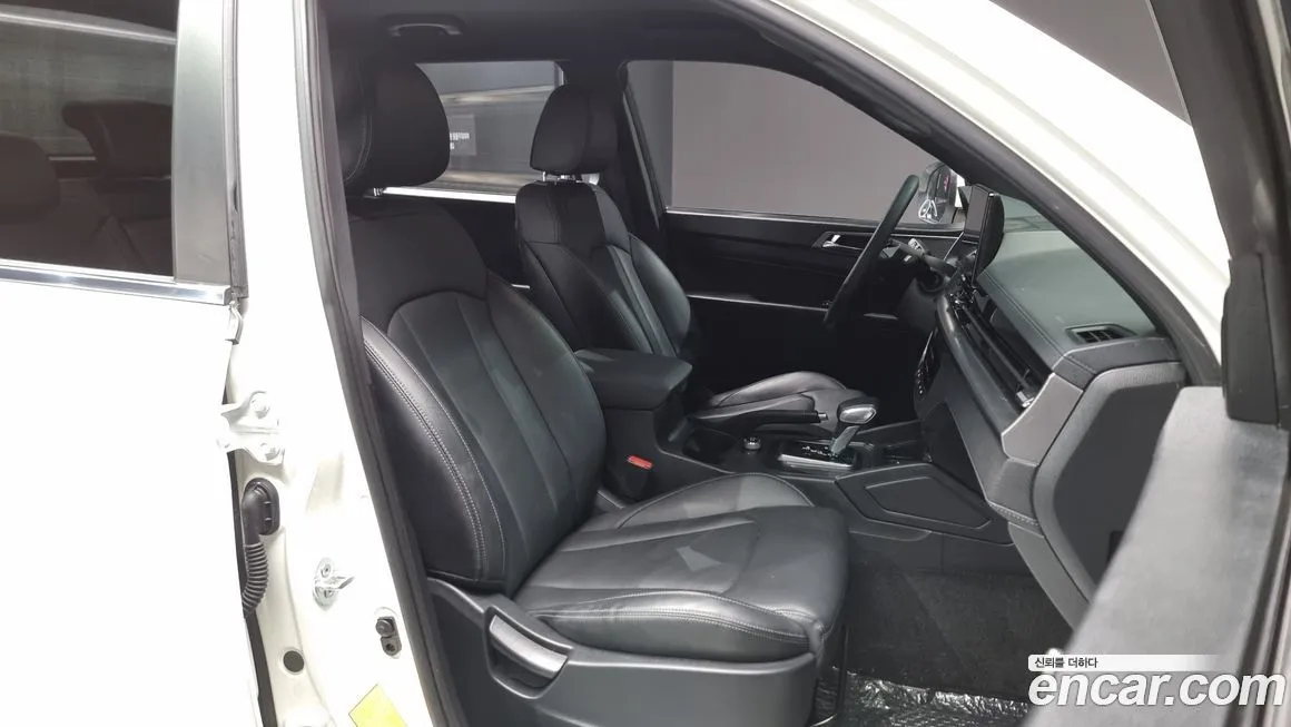 KG Mobility (Ssangyong) Rexton — фото 10