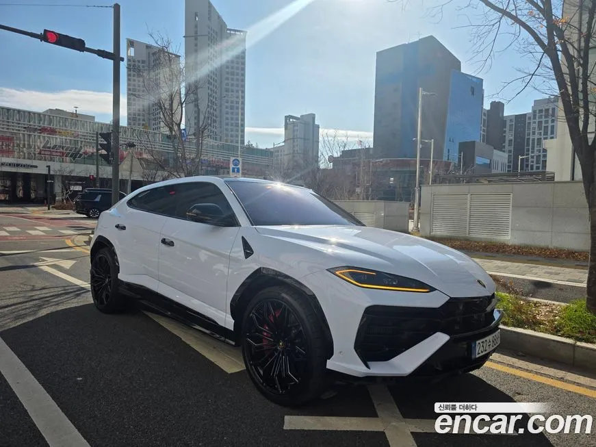 Lamborghini Urus — фото 4