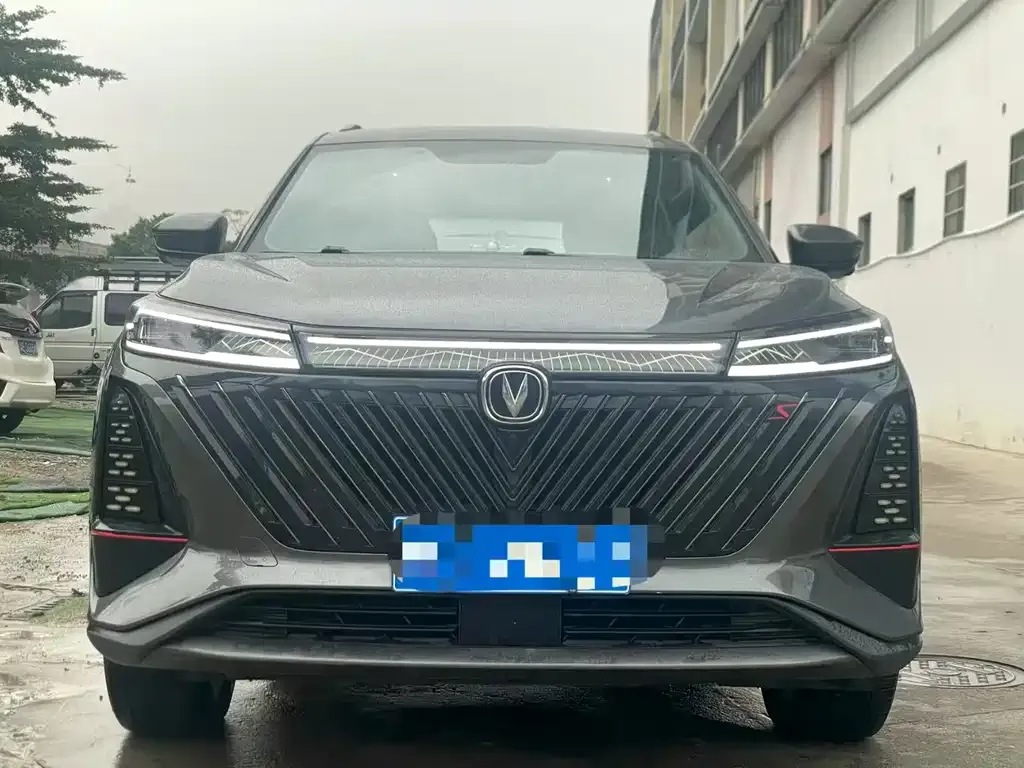 Changan CS75PLUS — фото 2