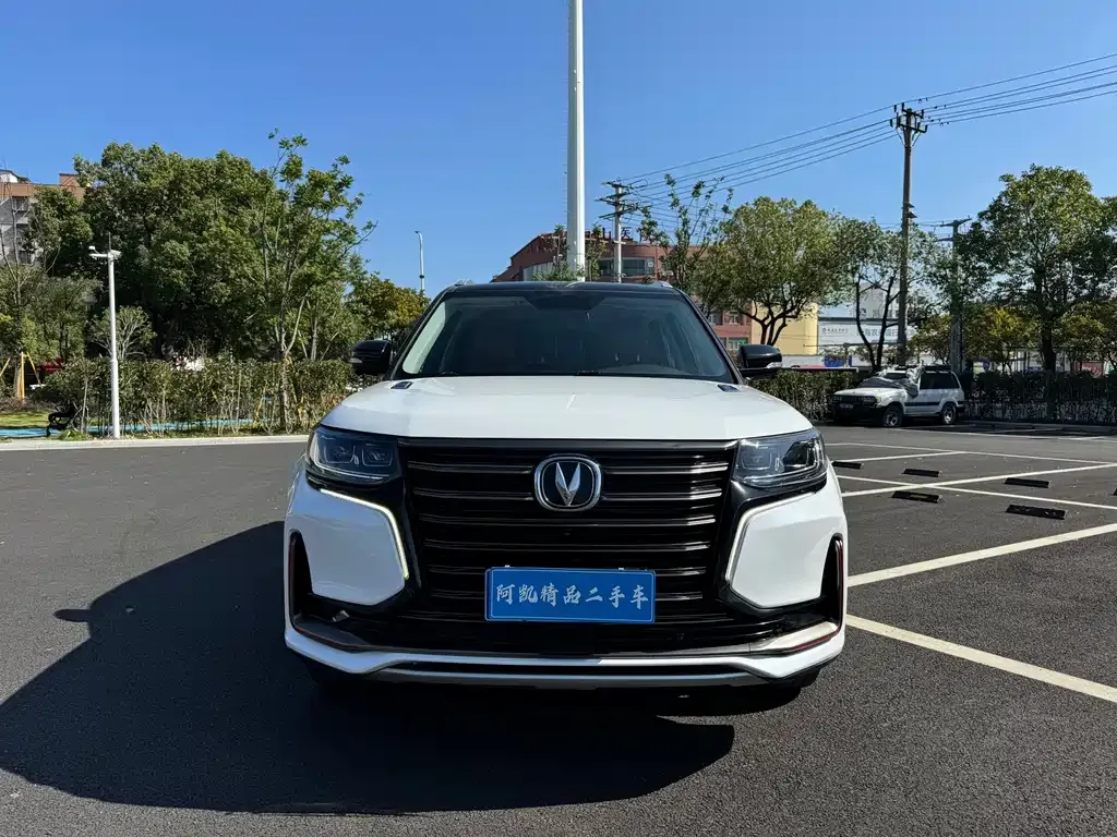Changan CS95 — фото 2