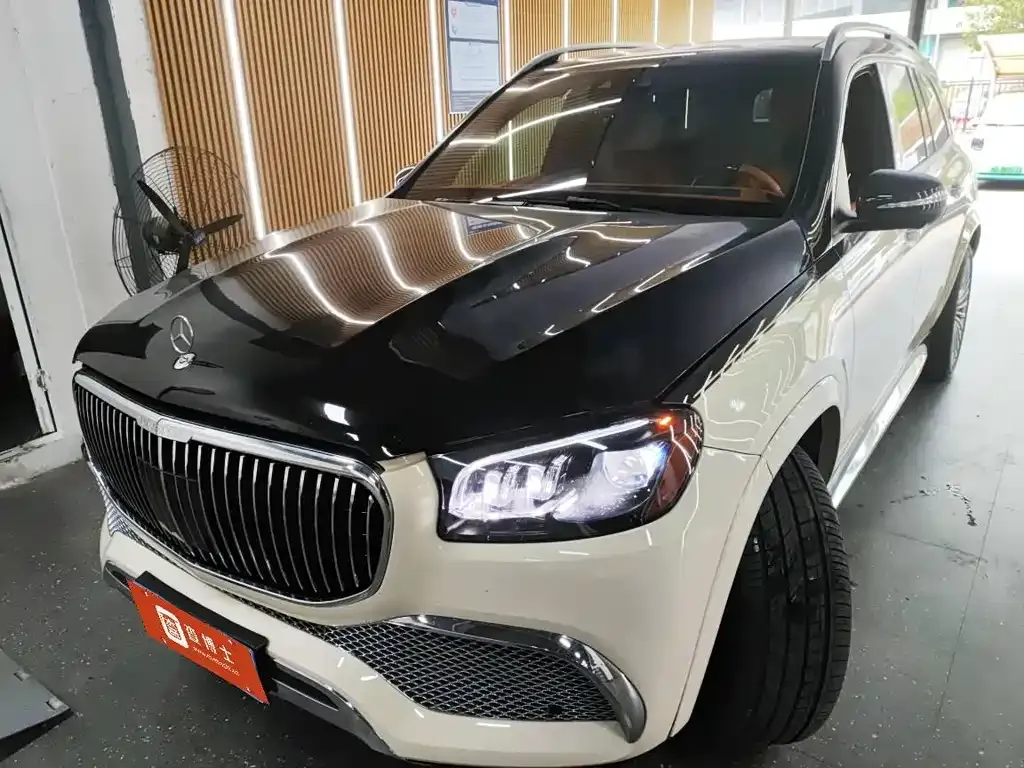 Mercedes-Benz GLS — фото 1