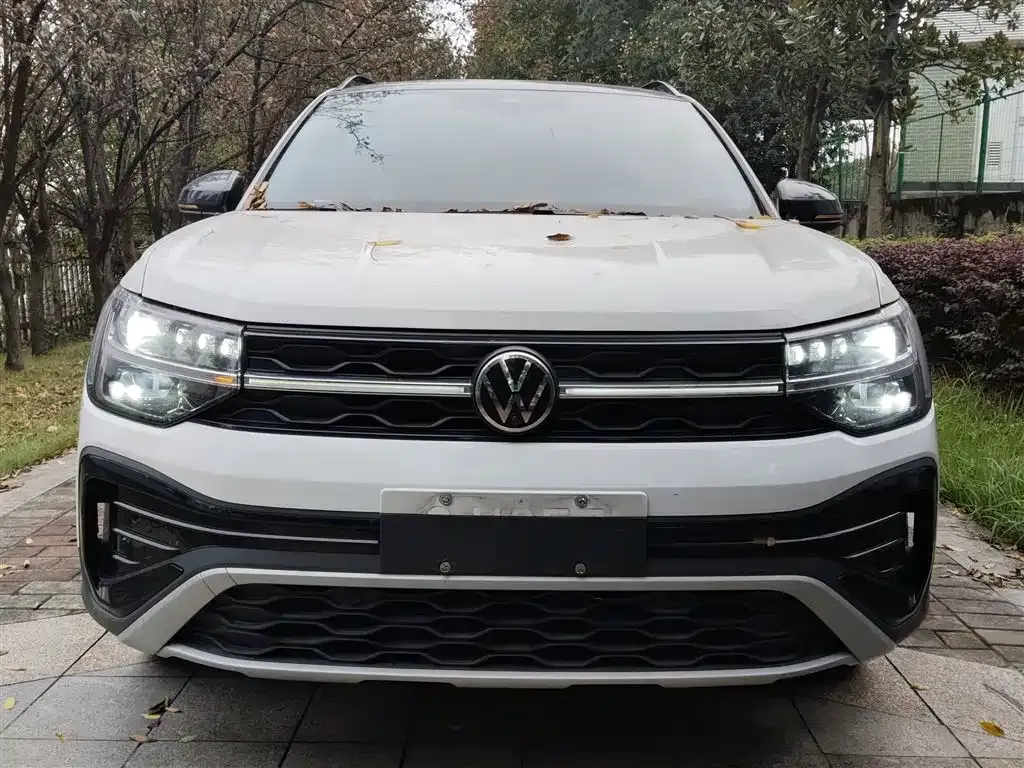 Volkswagen Tharu — фото 3
