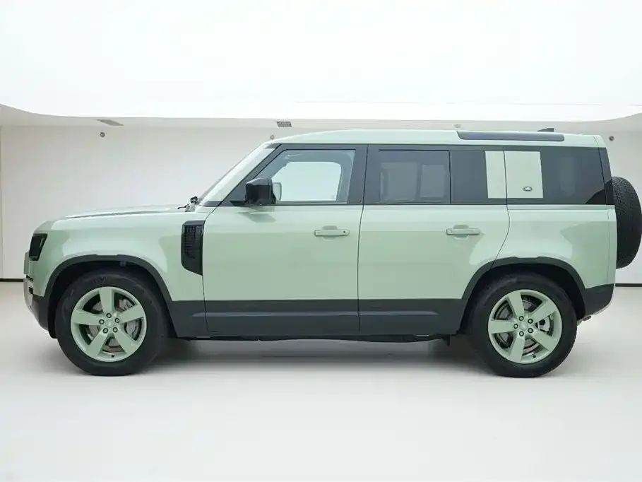 Land Rover Defender — фото 3