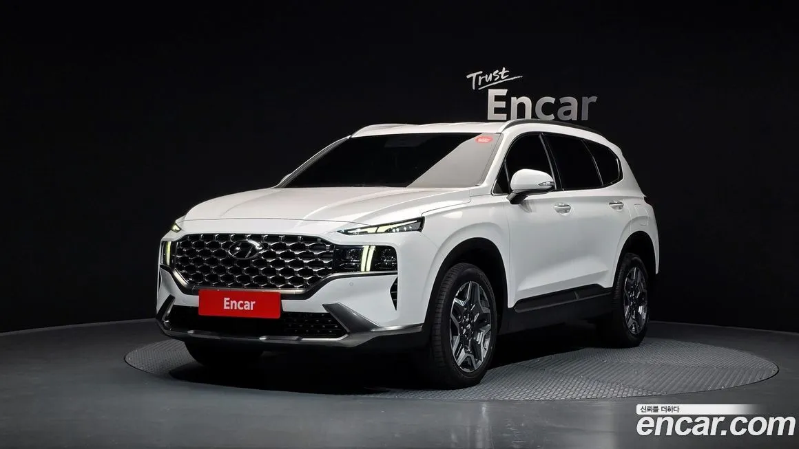 Hyundai Santafe — фото 1