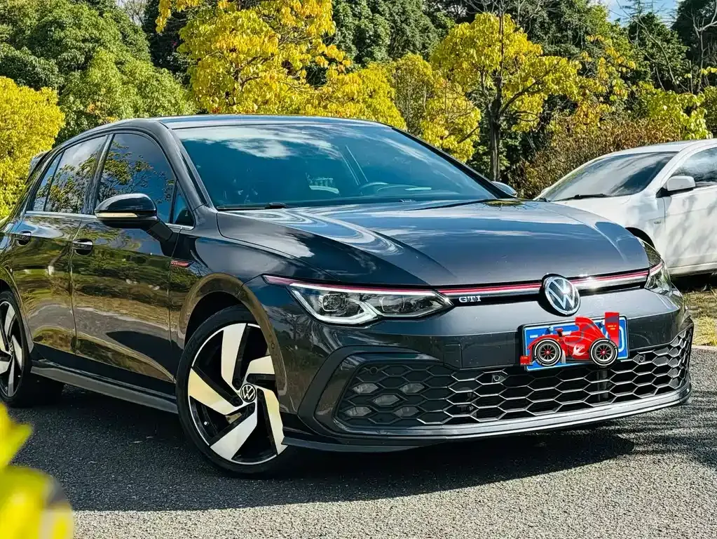Volkswagen Golf GTI — фото 3