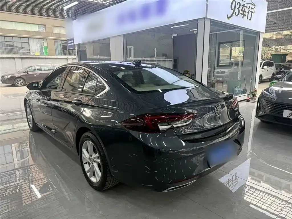 Buick Regal — фото 7