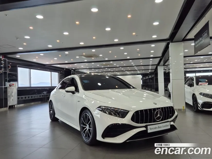 Mercedes-Benz A-Class — фото 10