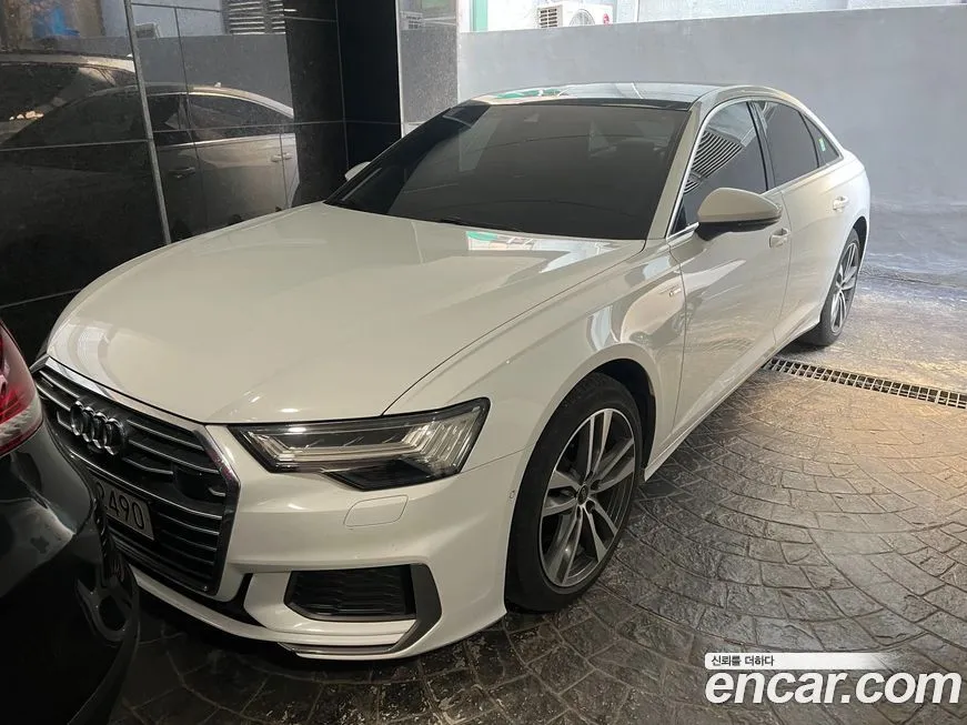 Audi A6 — фото 1