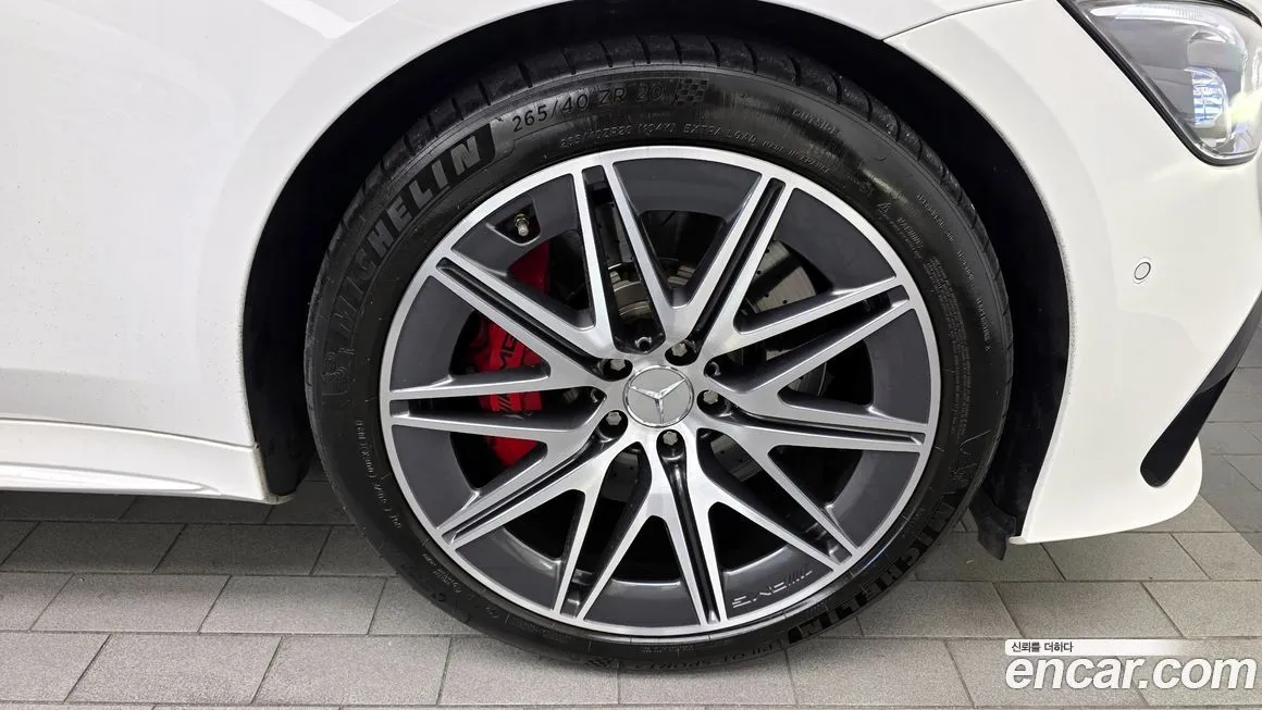 Mercedes-Benz AMG GT — фото 5