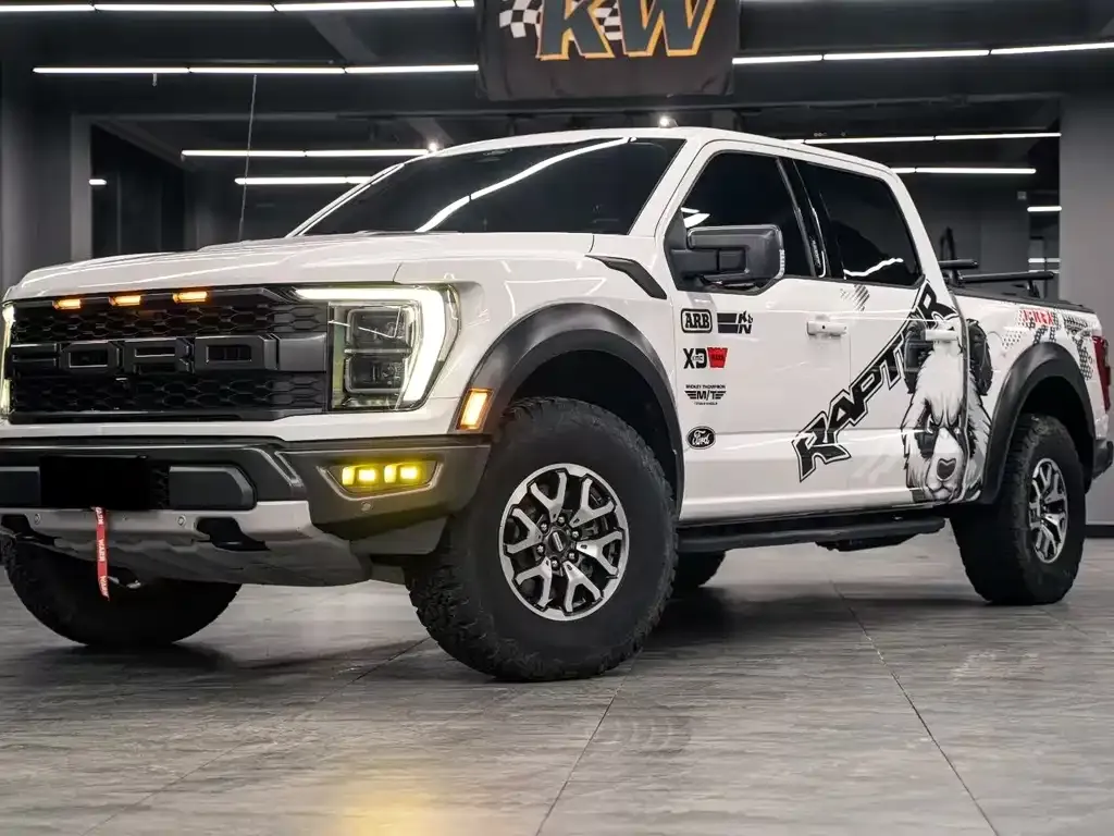 Ford F-150 Raptor — фото 1