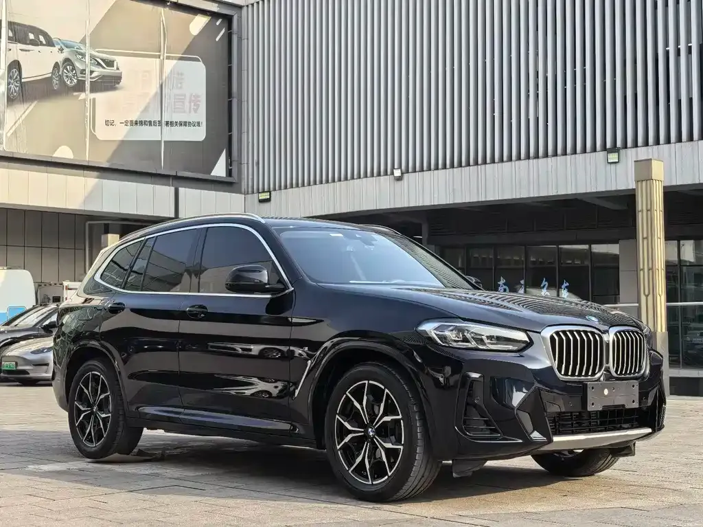 BMW X3 — фото 3