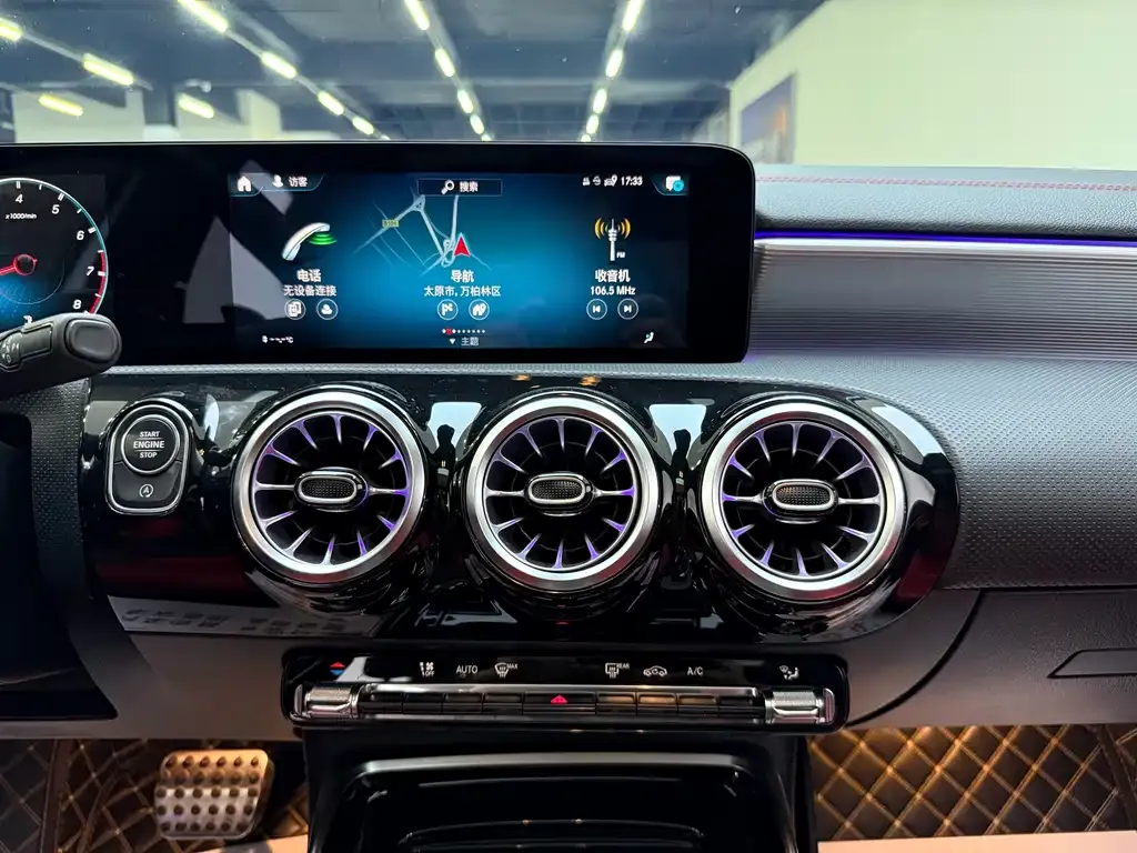 Mercedes-Benz A-Class AMG — фото 8